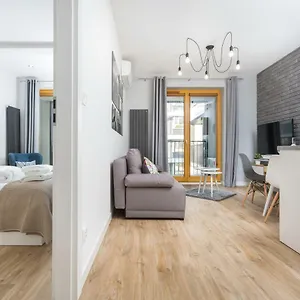  Apartament Of The Kings-silver No 2- Lubelska 10 Polska